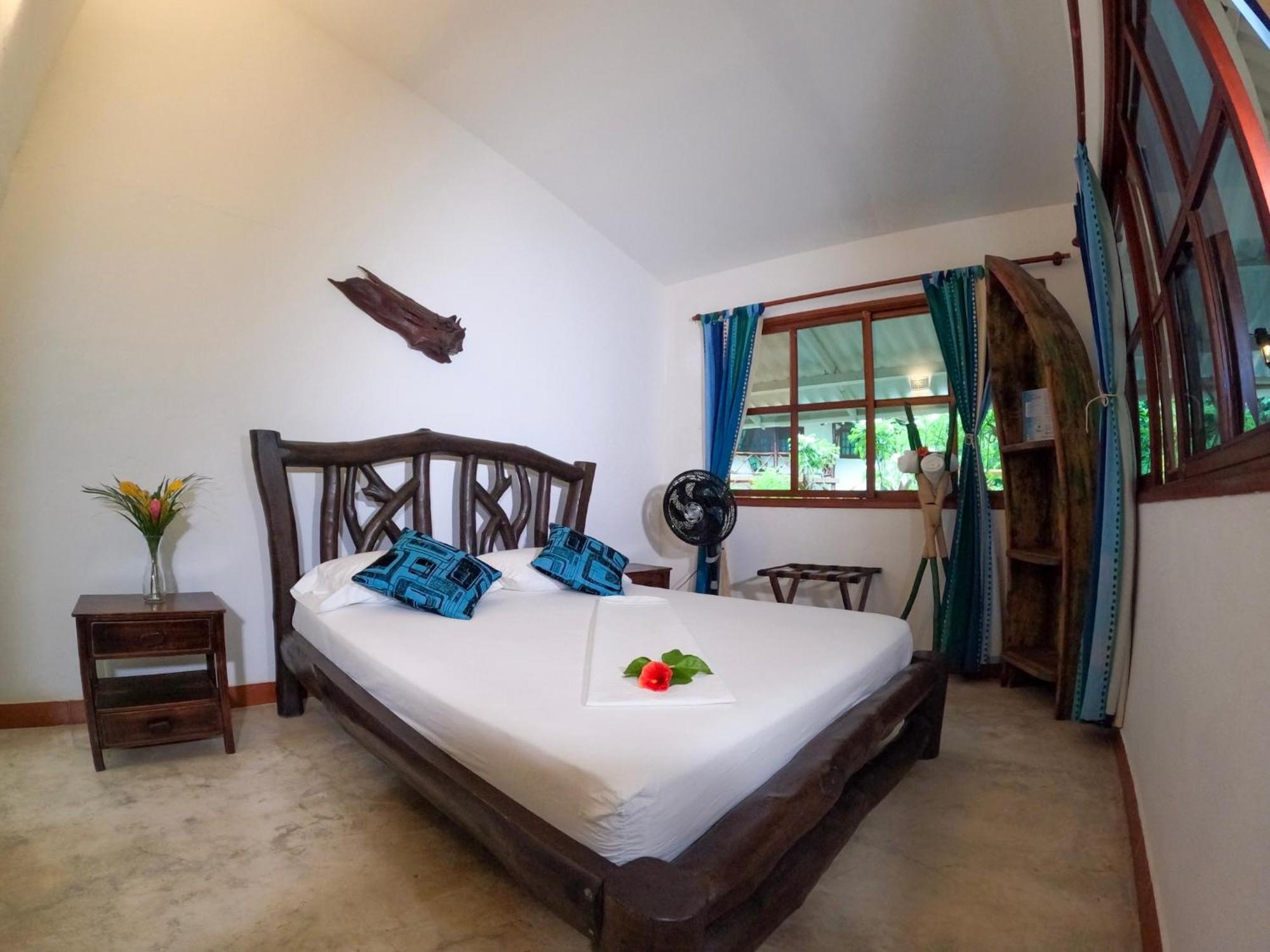 La Jorara Ecohotel Y Reserva Natural Palomino Room photo